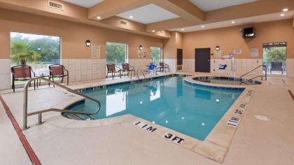 Best Western Plus Burleson Inn & Suites - image 7