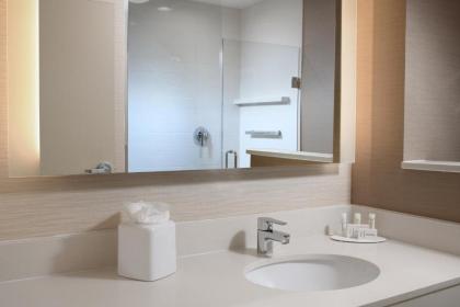 Fairfield Inn & Suites by Marriott Fort Worth South/Burleson - image 13