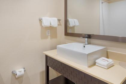 Red Roof Inn PLUS+ Fort Worth - Burleson - image 10