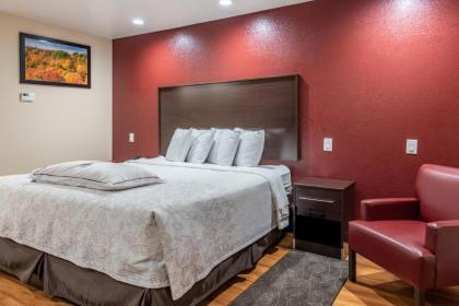 Red Roof Inn PLUS+ Fort Worth - Burleson - image 14