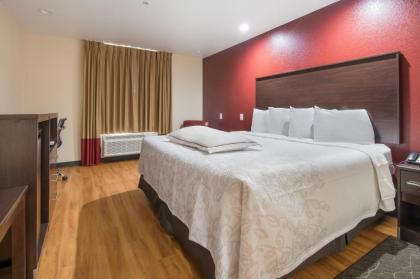 Red Roof Inn PLUS+ Fort Worth - Burleson - image 5