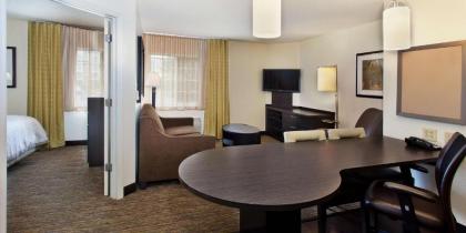 Sonesta Simply Suites Boston Burlington - image 5