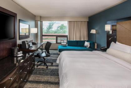 Boston Marriott Burlington - image 5