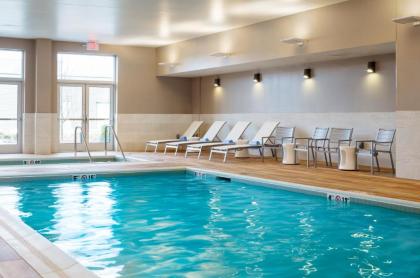 Residence Inn by Marriott Boston Burlington - image 9