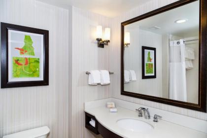 Hilton Garden Inn Burlington Downtown - image 11