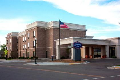 Hampton Inn - Burlington - image 2