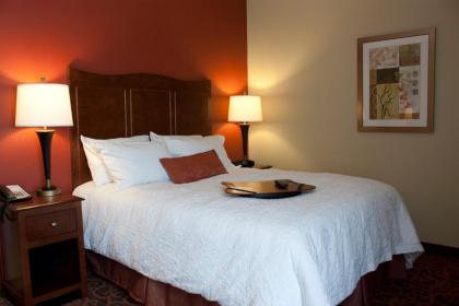 Hampton Inn - Burlington - image 4