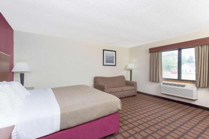 AmericInn by Wyndham Burlington - image 13