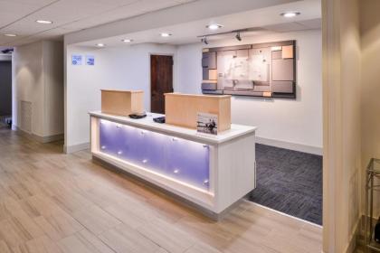 Holiday Inn Express Burlington an IHG Hotel - image 3