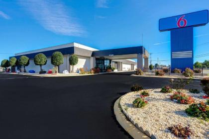 Motel 6 Burlington - image 9