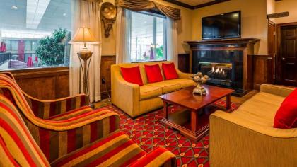 Best Western Plus Burlington - image 2