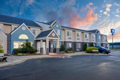 microtel Inn  Suites by Wyndham Burlington Burlington