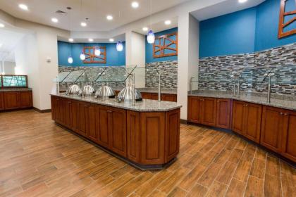 Drury Inn & Suites Burlington - image 4