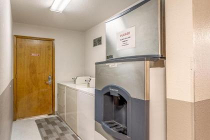 Americas Best Value Inn Burns - image 7