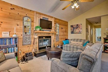 Burnsville Cottage with Deck and Blue Ridge Mtn Views! - image 10