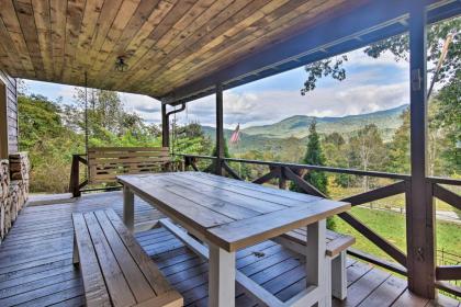 Cozy Burnsville Family Home in National Forest Burnsville North Carolina