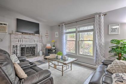 Scenic Home with Pool Access 3 Mi to Bushkill Falls - image 14