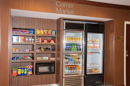 Fairfield Inn & Suites Butler - image 14