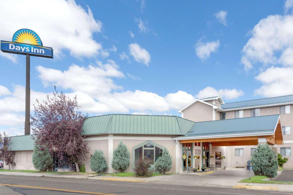 Days Inn by Wyndham Butte - main image