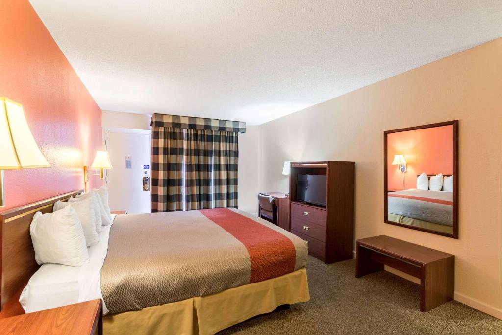 Motel 6-Butte MT - Historic City Center - image 5