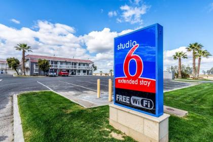 Studio 6 Buttonwillow CA California