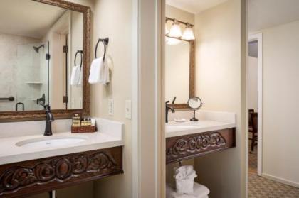 Victorian Inn - image 2