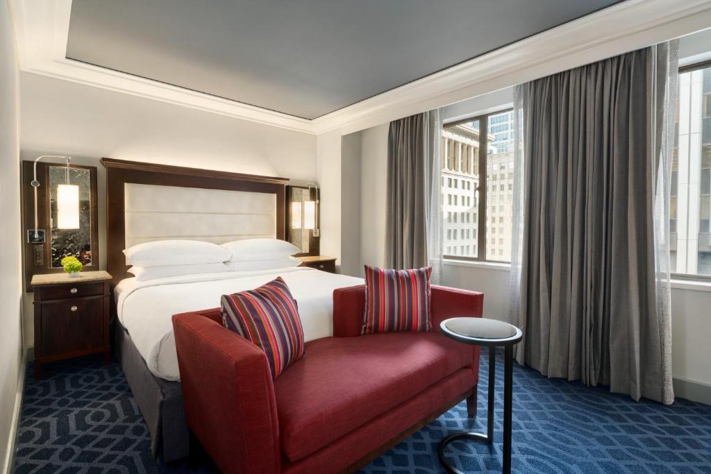 Hilton Checkers Los Angeles - image 2