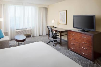DoubleTree by Hilton Los Angeles/Commerce - image 2