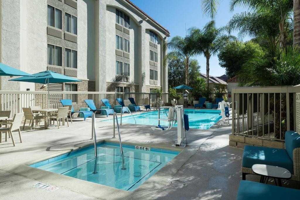 Hampton Inn Los Angeles Santa Clarita - main image