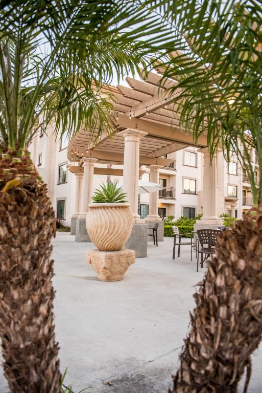 Homewood Suites by Hilton San Diego Airport-Liberty Station - image 3