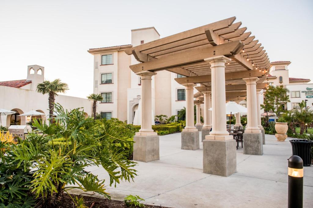 Homewood Suites by Hilton San Diego Airport-Liberty Station - image 4