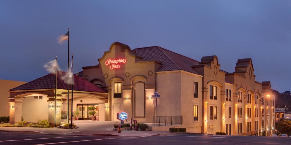 Hampton Inn San Francisco - Daly City - main image