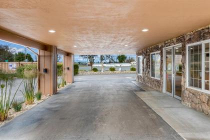 Americas Best Value Inn - Ukiah - image 3