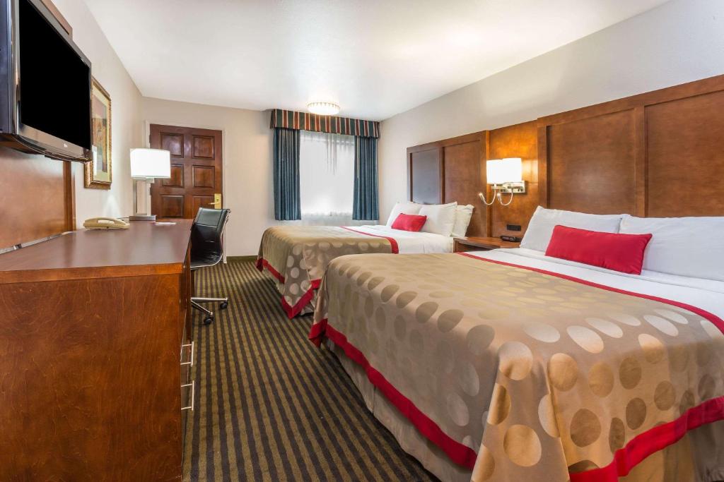 Ramada by Wyndham Mountain View - image 5