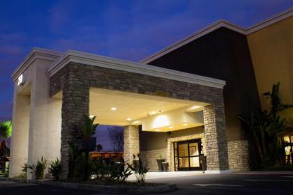 Best Western Plus Arrowhead Hotel Colton