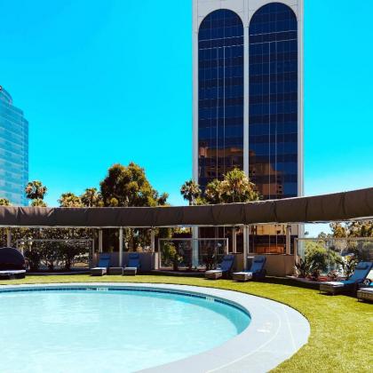 Hilton Long Beach Hotel