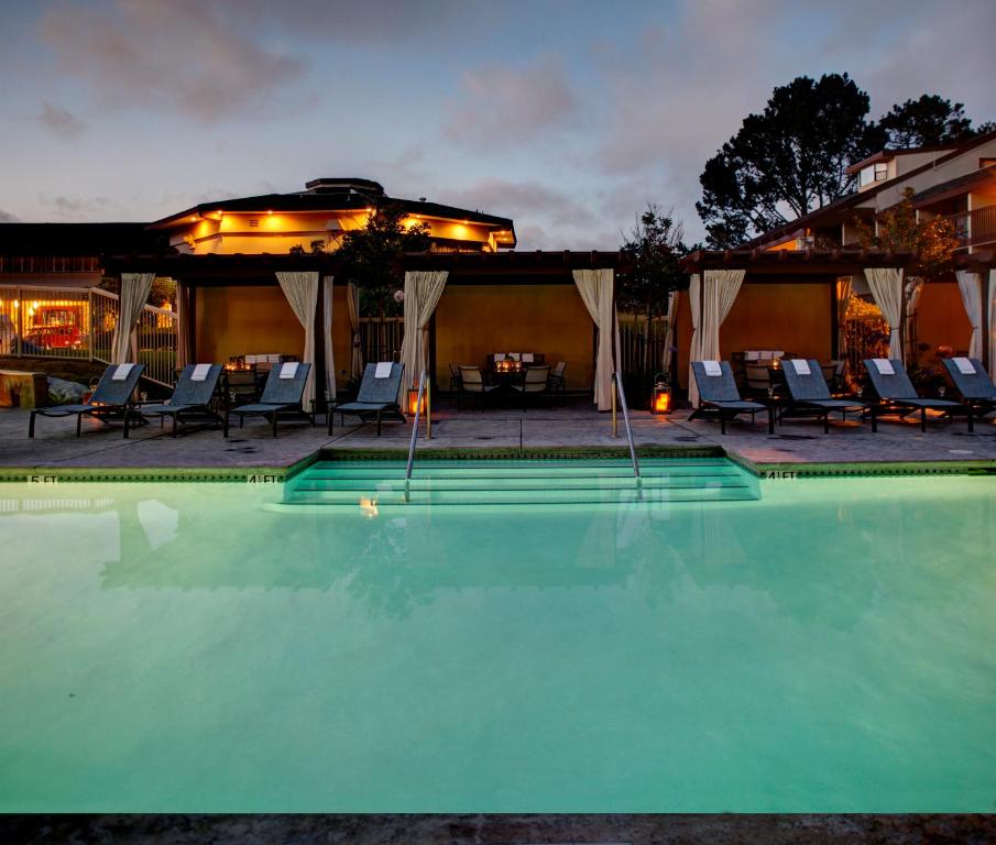 Hilton Garden Inn Monterey - main image