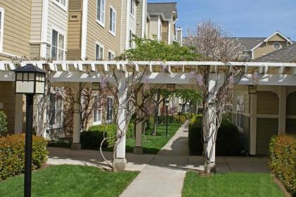 Homewood Suites by Hilton Newark Fremont - image 3