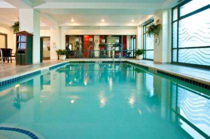Embassy Suites by Hilton Sacramento Riverfront Promenade - image 4