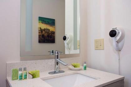 SureStay Hotel by Best Western Santa Monica - image 4