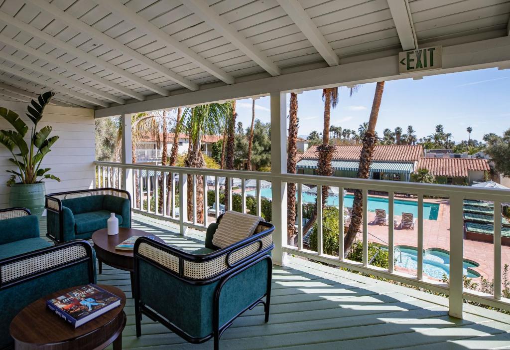 The Colony Palms Hotel and Bungalows - image 2