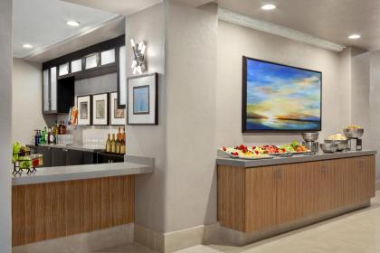 Embassy Suites by Hilton Santa Ana Orange County Airport - image 4