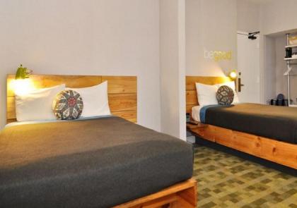 Good Hotel - image 3