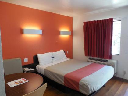 Motel 6-Chula Vista CA - San Diego - image 3