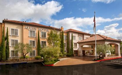 Ayres Hotel Laguna Woods - image 4