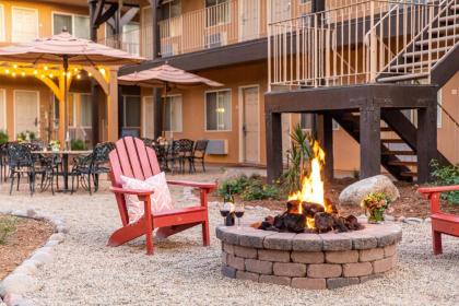 Ayres Lodge Alpine - image 3