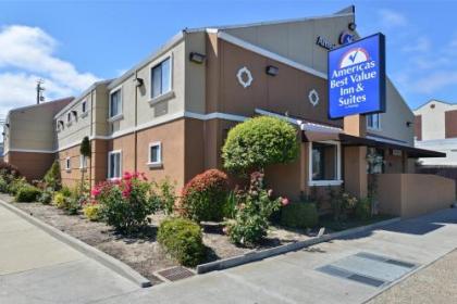 Inn by the sfo - image 2