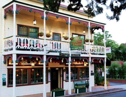 Historic National Hotel  Restaurant