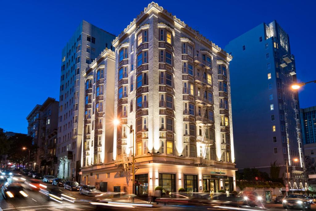 Staypineapple An Elegant Hotel Union Square - image 2