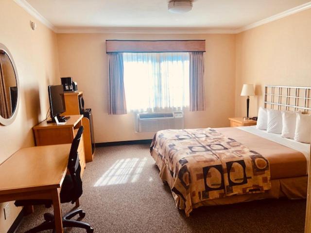 Inn on Broadway - image 3